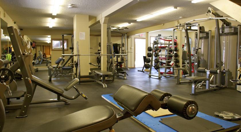 Ypc Fitness & Accomodations Invermere Habitación foto